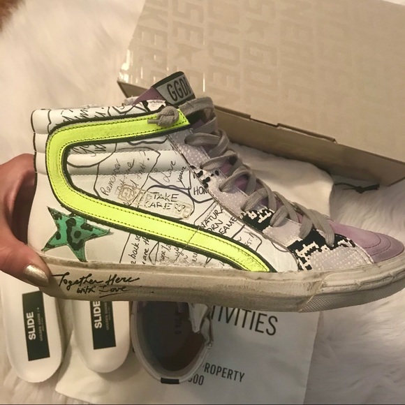 ❌SOLD❌💜Golden Goose Graffiti Slides💜 - Picture 4 of 8